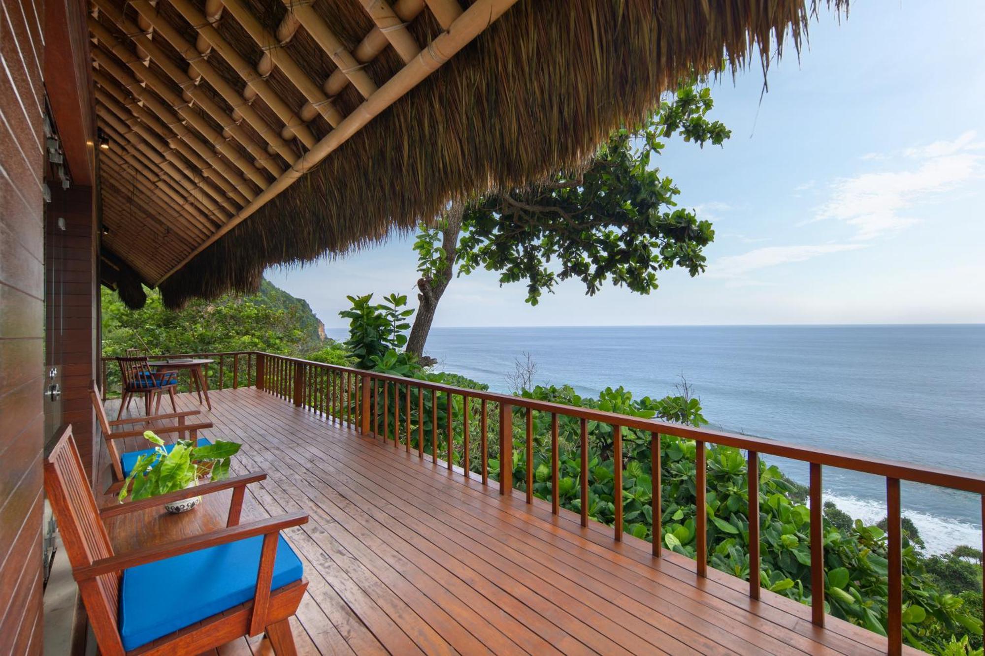 Lelewatu Resort Sumba Watukarere Exteriör bild