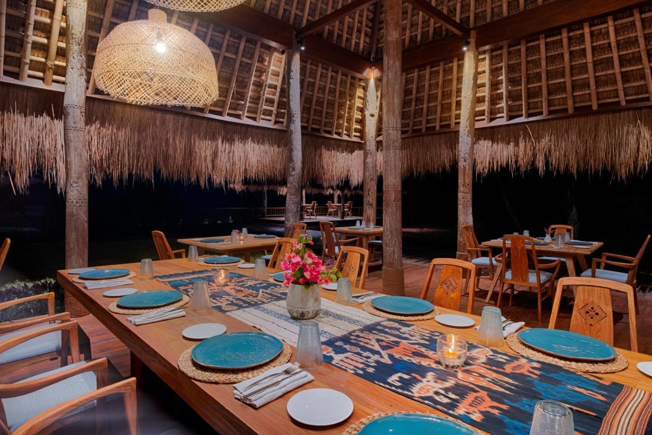 Lelewatu Resort Sumba Watukarere Exteriör bild